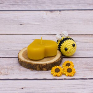 floating heart beeswax candle pure and natural