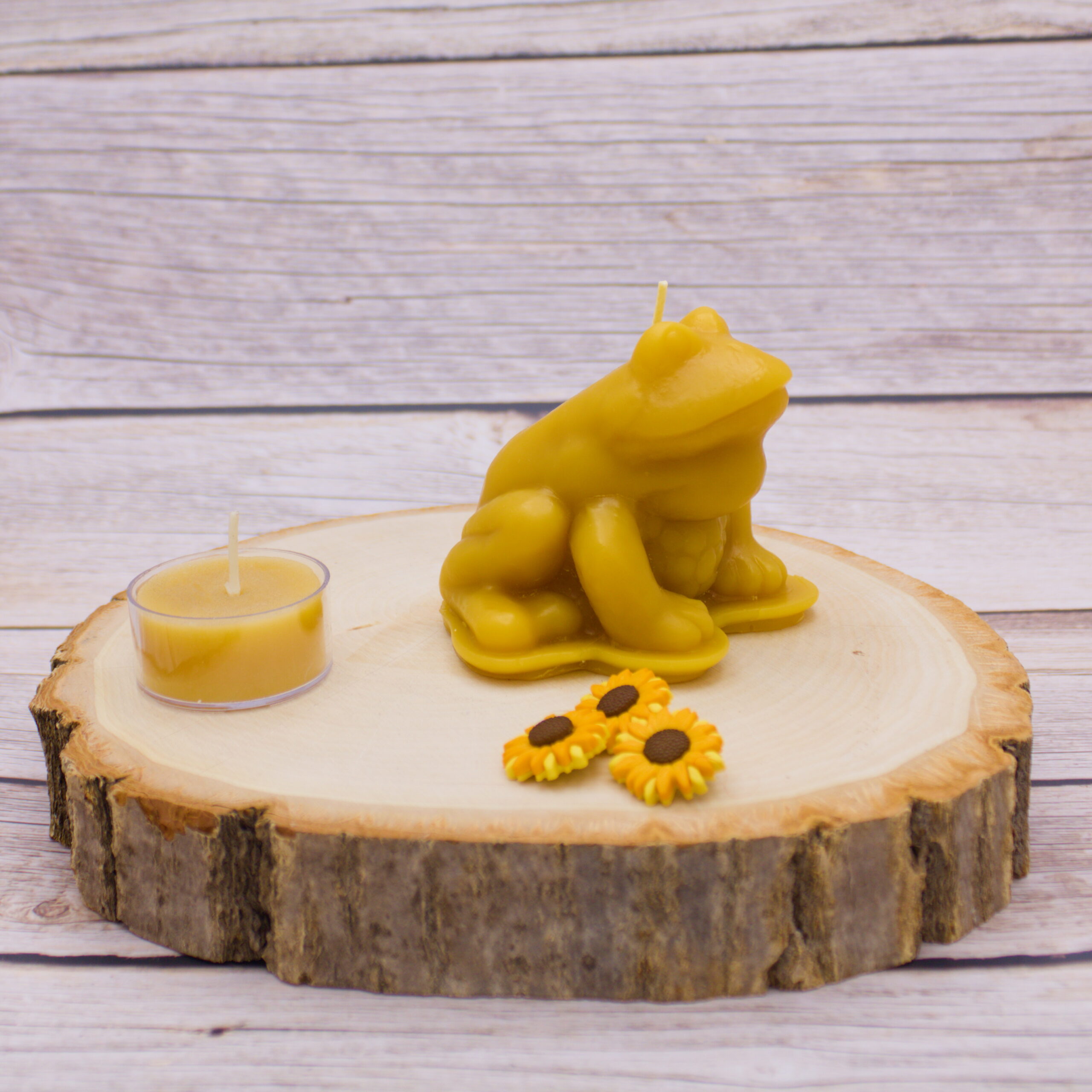 frog beeswax candle Abstract Bezzz frog beeswax candle pure & natural florida beeswax